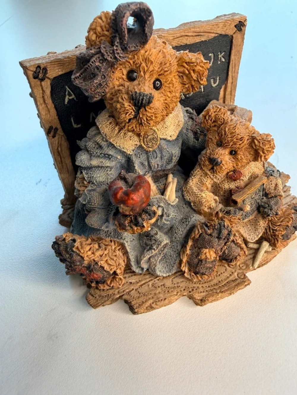 Vintage 1994 Boyds Bears Miss Bruin & Bailey The Lesson #2259 TOBY Winner sku10